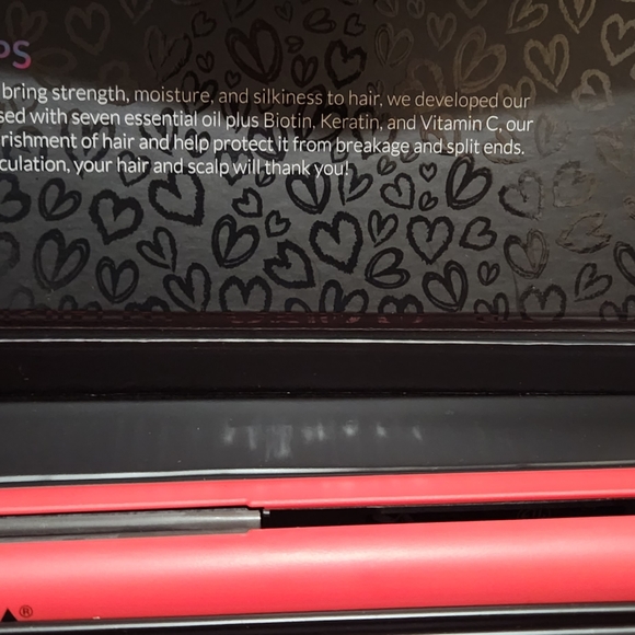 Straight Ahead Beauty Bionic Pro Ceramic (Red) Flat Iron - Picture 2 of 5